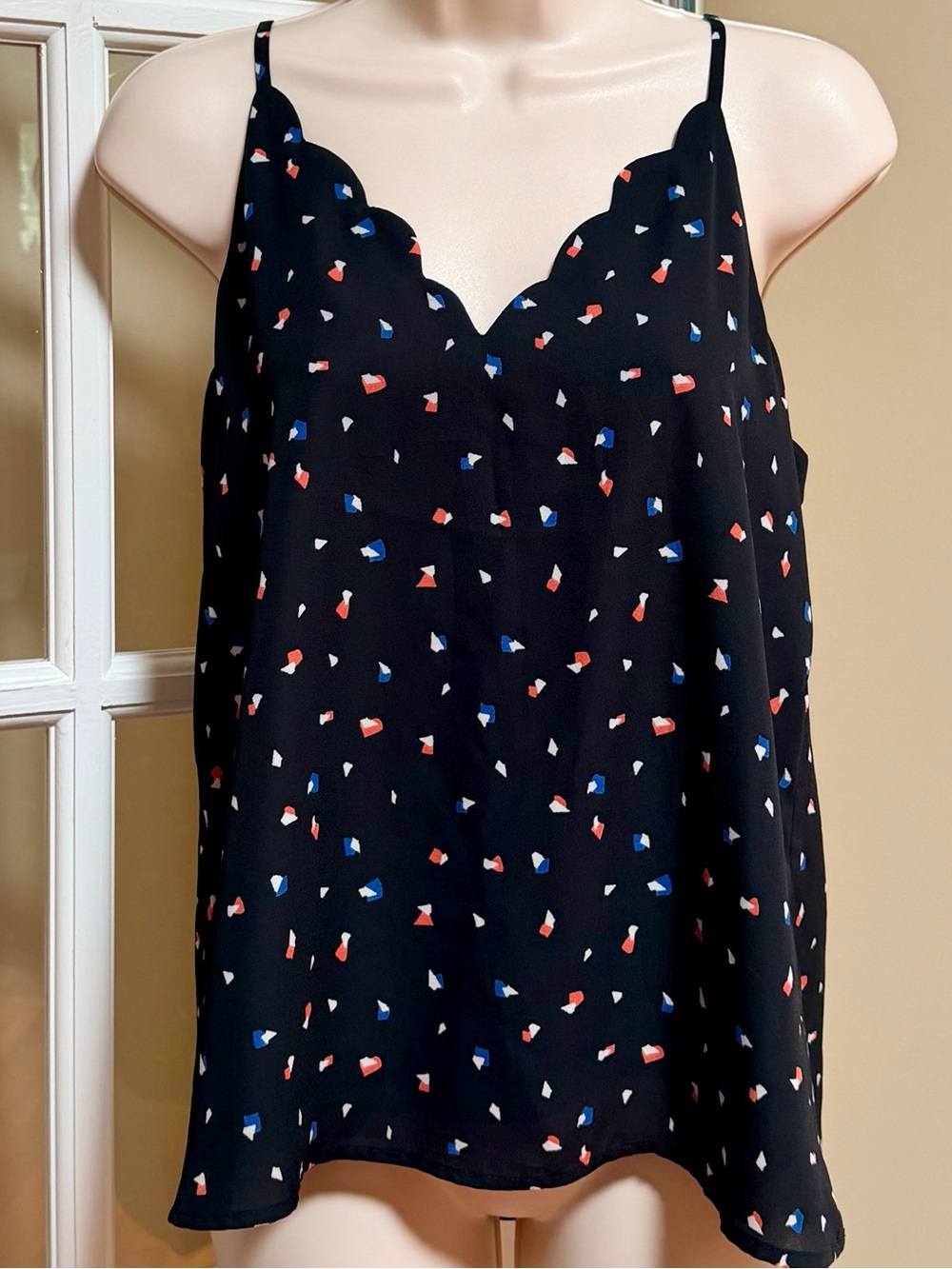 Socialite Black Scallop V-Neck Camisole with Red and Blue Confetti